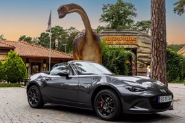 SlowRoad by Mazda i poszukiwania dinozaurów